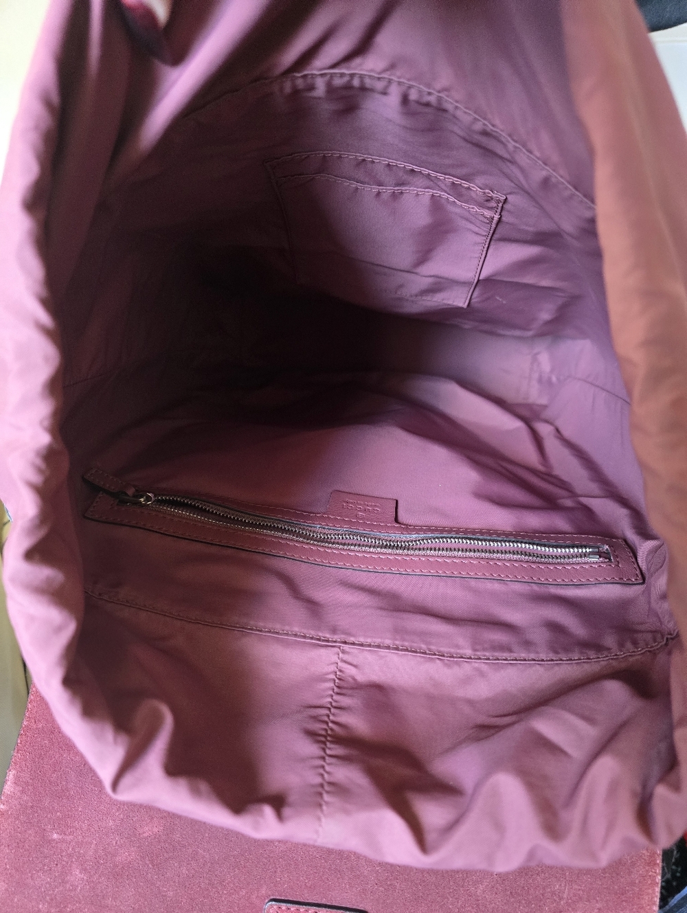 Authentic Gucci Brown GG Supreme Floral Canvas Backpack with Pink Interior - Picture 11 of 16